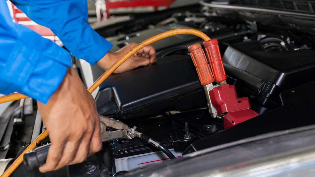 How To Properly Jumpstart A Car Capstone Towing Company
