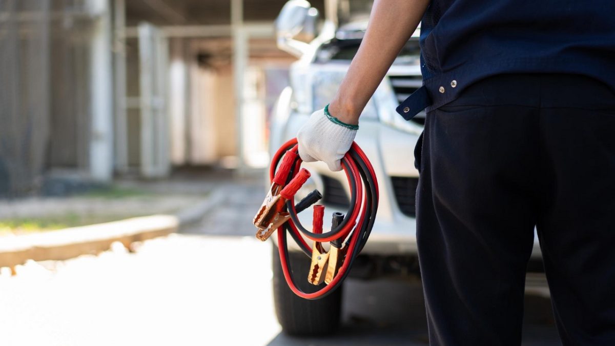 A Quick Guide To Buying Jumper Cables Capstone Towing Company